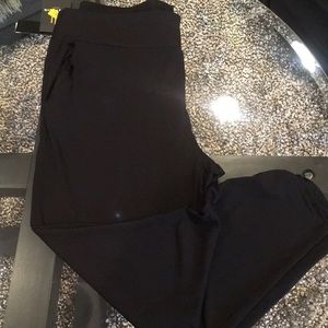 IN studio NWT black light weight pants